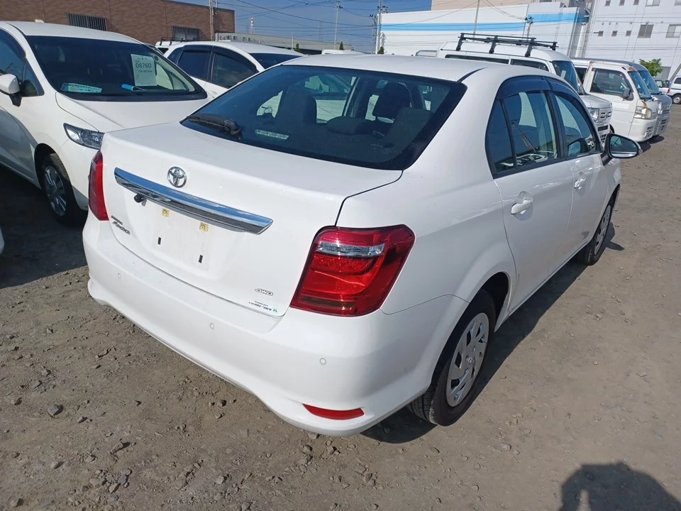 Toyota Corolla Axio NZE164 2021